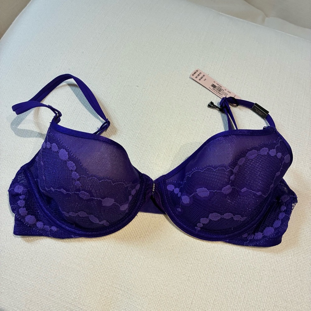 *NWT* Victoria’s Secret 32C Dream Angels Purple Bra ✨